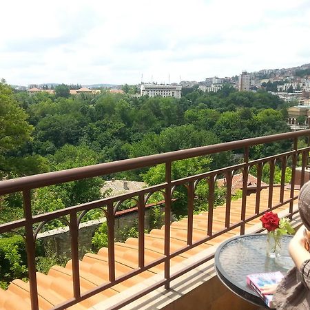Boliari Hotel Veliko Turnovo Bagian luar foto